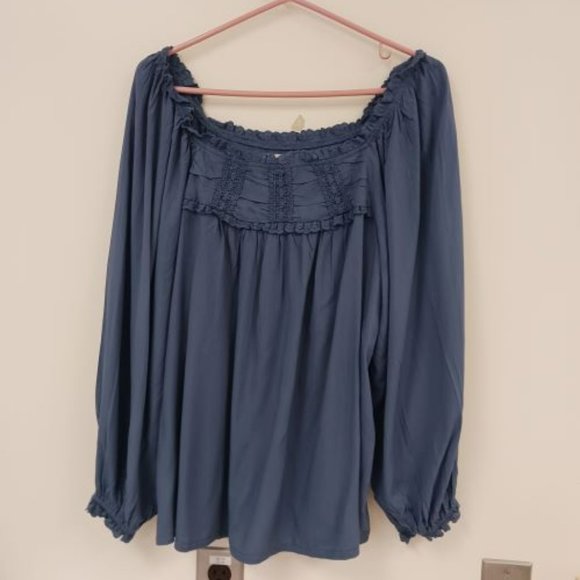 Solitaire Tops - SOLITAIRE Blue Crocheted Peasant Blouse Size M